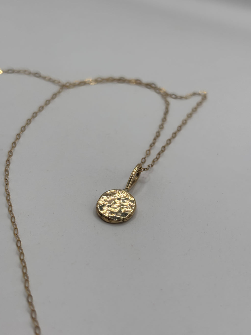 9ct Gold Pebble Necklace