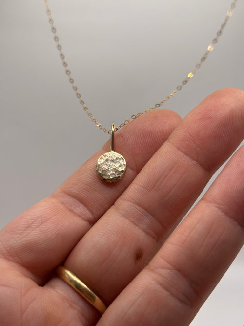 9ct Gold Pebble Necklace
